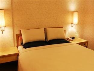 Asia Emperor Hotel Tainan Exterior photo
